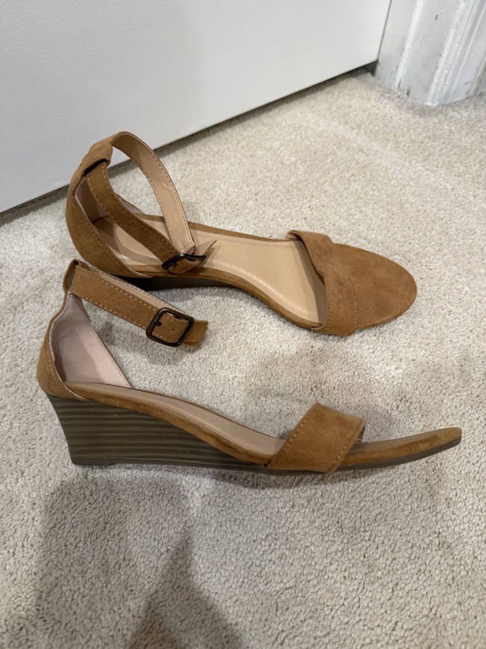 Old Navy Low Wedge Tan Sandals with Ankle Strap, Like New